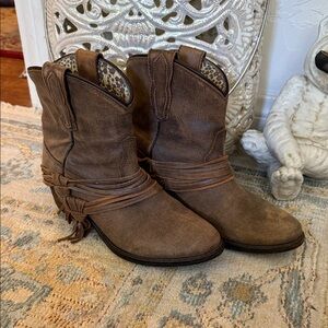 Laredo Distressed Brown Ankle Booties